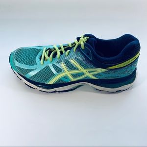 Asics Gel Cumulus 17 women’s size 7.5